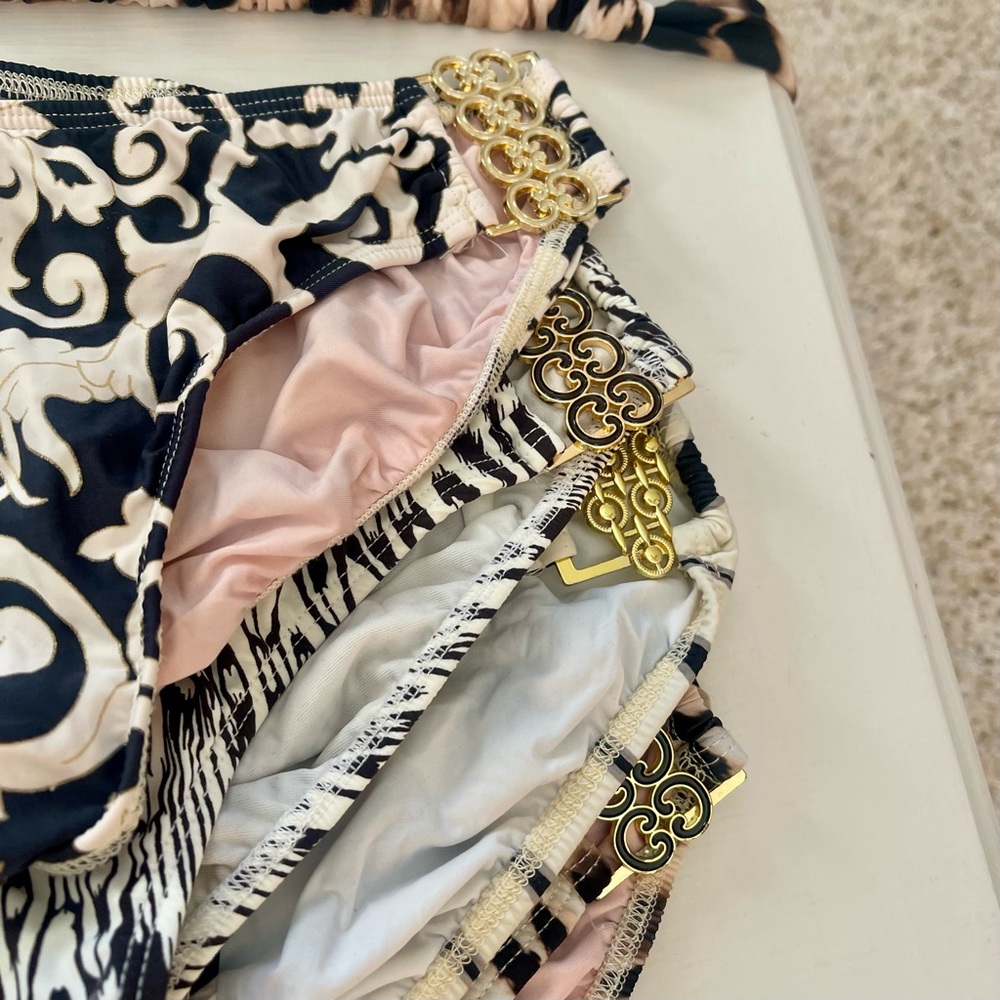 8 PIECE LOT TARA GRINNA Hipster Triangle Top Bikini Set Black Gold Animal Print - Picture 5 of 16